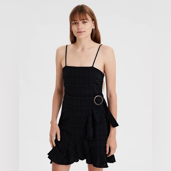 American Eagle Outfitters Dress Mini Black Wrap Front Sleeveless Ruffle Small - Picture 1 of 11